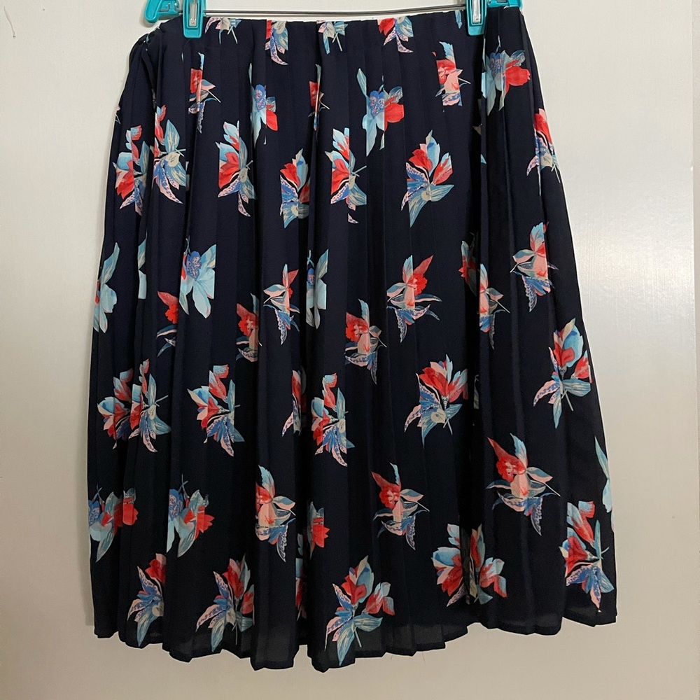 Ava Viv Skirt